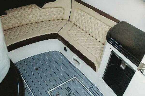 MTI V57 Yacht For Sale