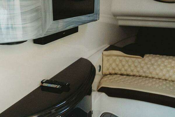 MTI V57 Yacht For Sale