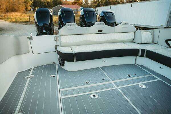 MTI V57 Yacht For Sale