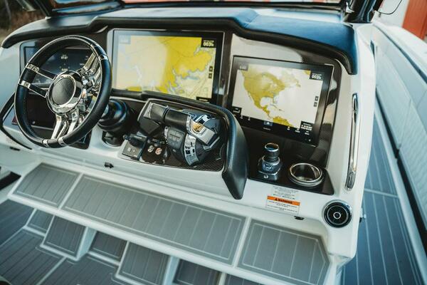 Unbridled 57ft MTI Yacht For Sale