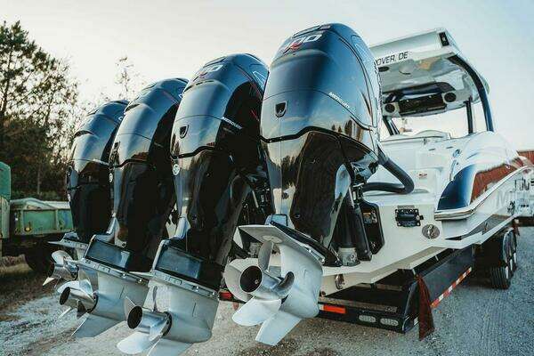 MTI V57 Yacht For Sale