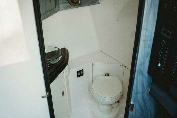 MTI V57 Yacht For Sale