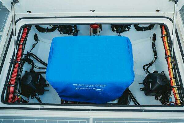 MTI V57 Yacht For Sale