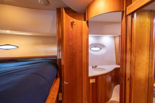 Blue Sapphire 41ft Silverton Yacht For Sale