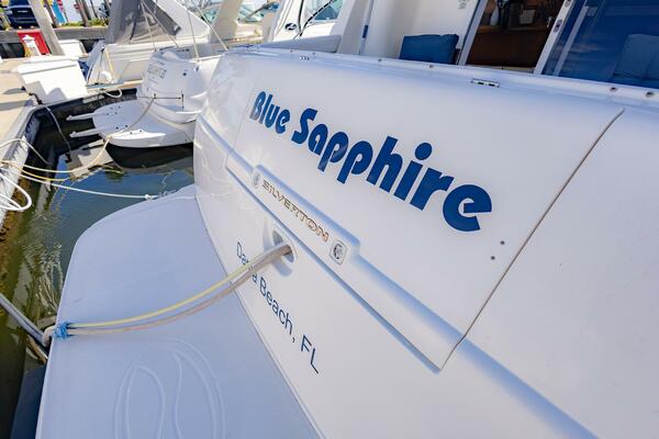Blue Sapphire 41ft Silverton Yacht For Sale