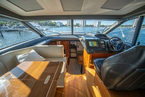 Princess V48 Yacht For Sale