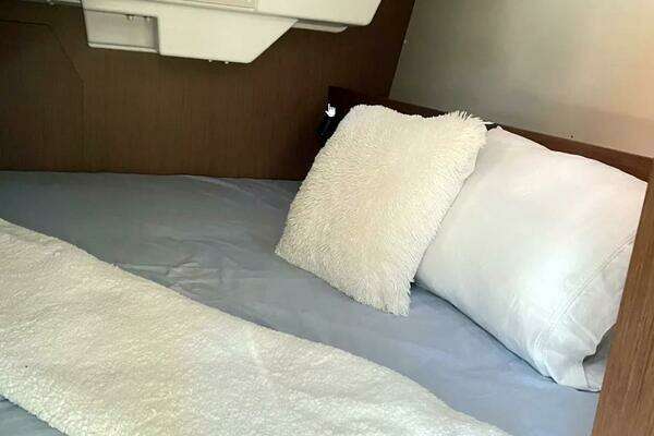 Beneteau Oceanis 38.1 Yacht For Sale