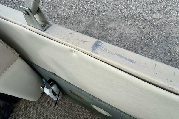 21ft Sun Tracker Yacht For Sale