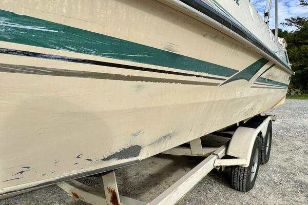 21ft Sun Tracker Yacht For Sale