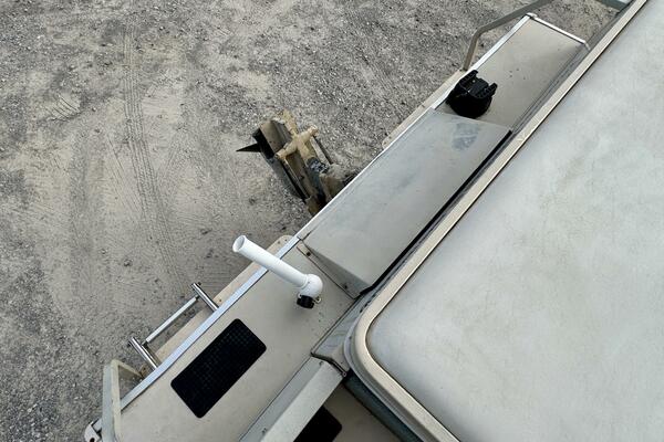 21ft Sun Tracker Yacht For Sale