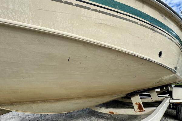 21ft Sun Tracker Yacht For Sale