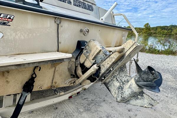 21ft Sun Tracker Yacht For Sale