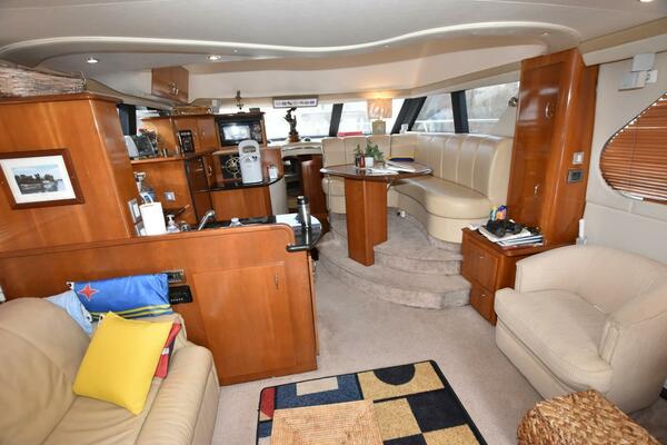 E2RT 46ft Carver Yacht For Sale
