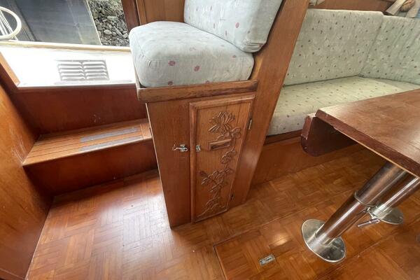 Lady mar 34ft Marine Trader Yacht For Sale