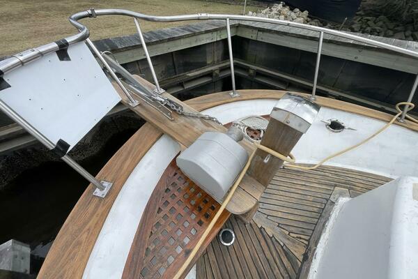 Lady mar 34ft Marine Trader Yacht For Sale