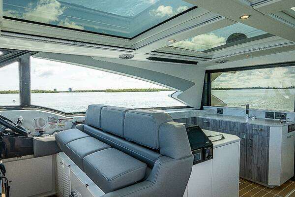 Formula 500 SSC Yacht For Sale