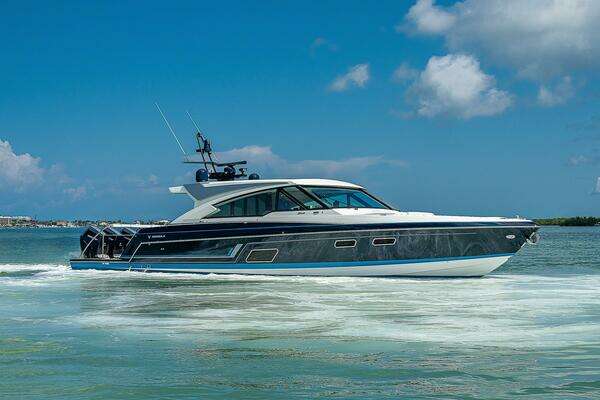 Formula 500 SSC Yacht For Sale