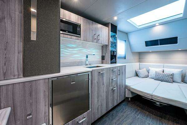 Formula 500 SSC Yacht For Sale