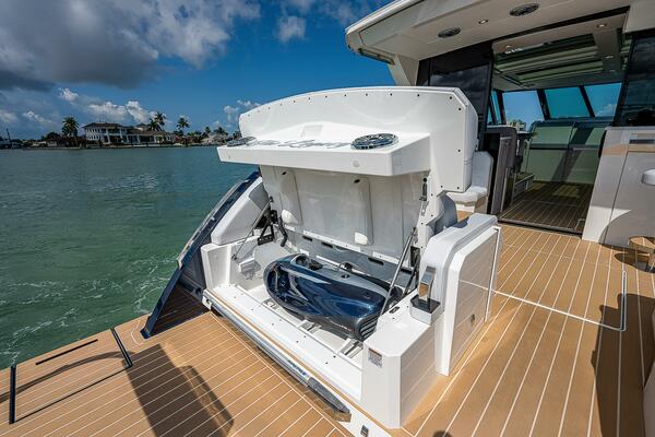 Legacy 50ft Formula Yacht For Sale