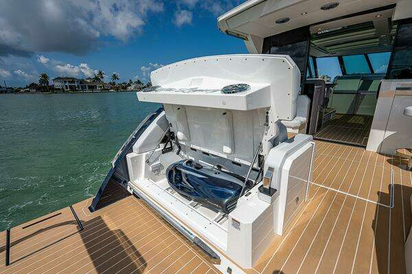 Formula 500 SSC Yacht For Sale