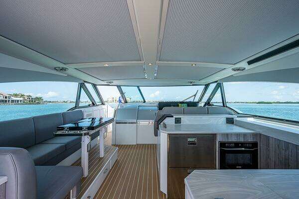 Formula 500 SSC Yacht For Sale