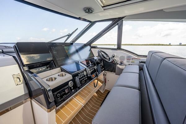 Legacy 50ft Formula Yacht For Sale