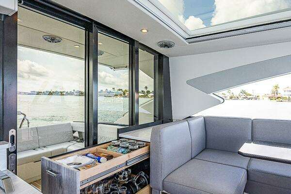 Formula 500 SSC Yacht For Sale