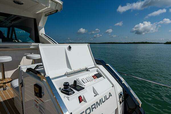 Formula 500 SSC Yacht For Sale