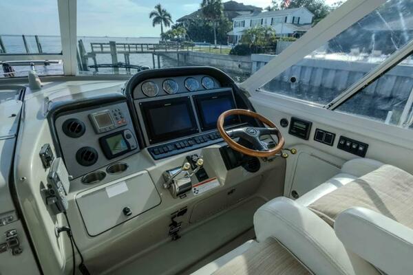 40ft Sea Ray Yacht For Sale