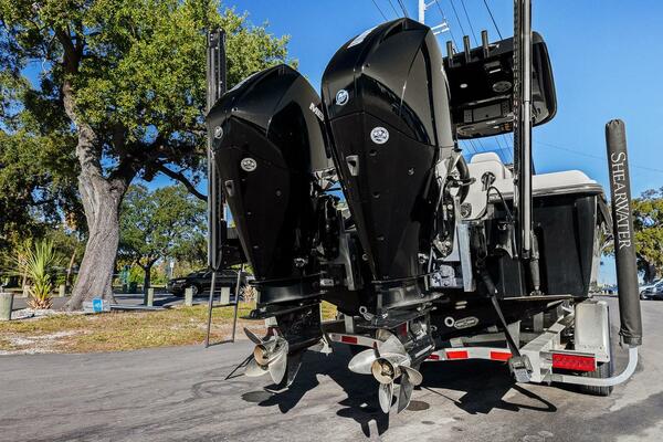 27ft ShearWater Yacht For Sale