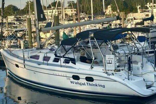 38-ft-Hunter-2004-386- North Kingstown Rhode Island United States  yacht for sale