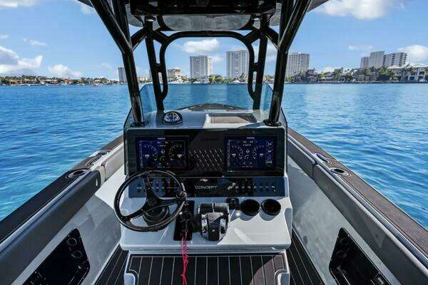 Concept Open Deck Yacht For Sale