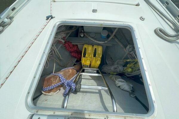 Sea Bear 45ft Jeanneau Yacht For Sale