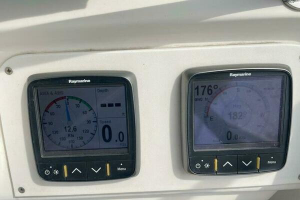 Sea Bear 45ft Jeanneau Yacht For Sale