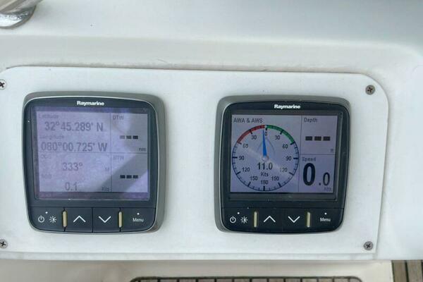 Sea Bear 45ft Jeanneau Yacht For Sale