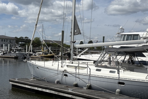 Photo of the 1998 Jeanneau 45.2 "Sea Bear"