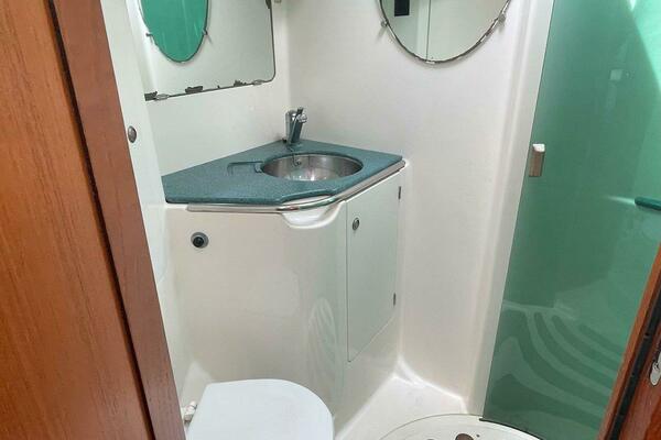 Sea Bear 45ft Jeanneau Yacht For Sale