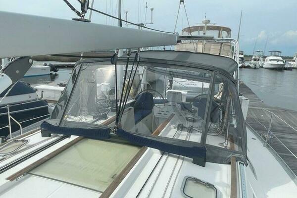 Sea Bear 45ft Jeanneau Yacht For Sale