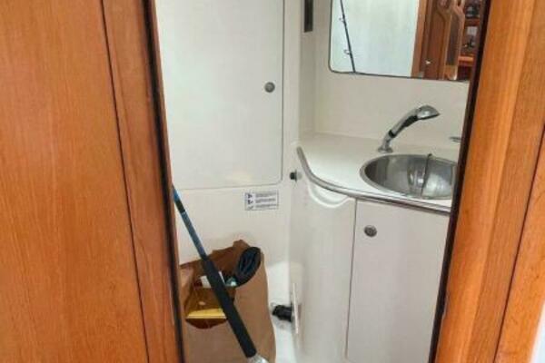 Sea Bear 45ft Jeanneau Yacht For Sale