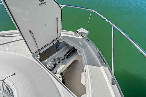 Tiara Yachts 50 Flybridge Yacht For Sale