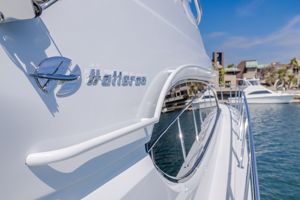 BRAINWAVE 54ft Hatteras Yacht For Sale