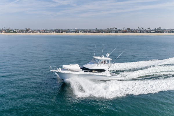 BRAINWAVE 54ft Hatteras Yacht For Sale