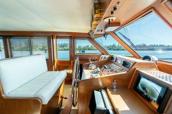Hatteras 53 Motor Yacht Yacht For Sale