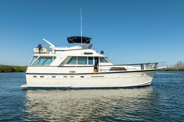 EVEN KEEL 53ft Hatteras Yacht For Sale