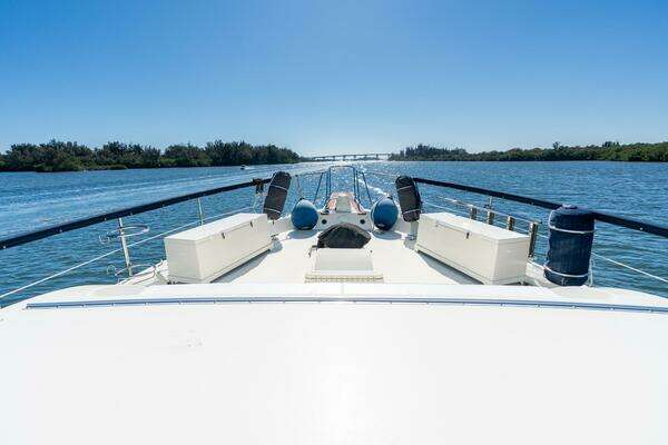 Hatteras 53 Motor Yacht Yacht For Sale