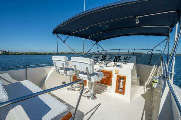 Hatteras 53 Motor Yacht Yacht For Sale