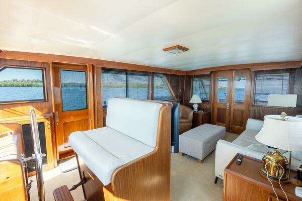 Hatteras 53 Motor Yacht Yacht For Sale