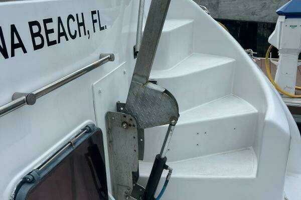 Photo of the 1998 Hyatt 51 Aft Cabin MY "Miss Aud Too"