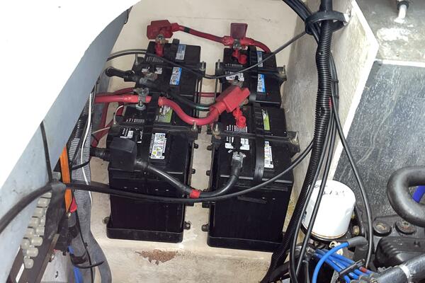 Islander 32ft Sea Ray Yacht For Sale