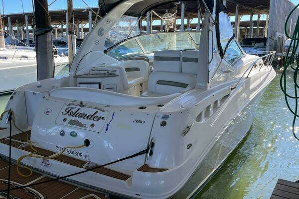 Photo of the 2006 Sea Ray 320 Sundancer "Islander"